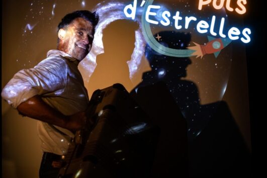 SOM POLS D’ESTRELLES… UNA EXPERIÈNCIA INTERGALÀCTICA